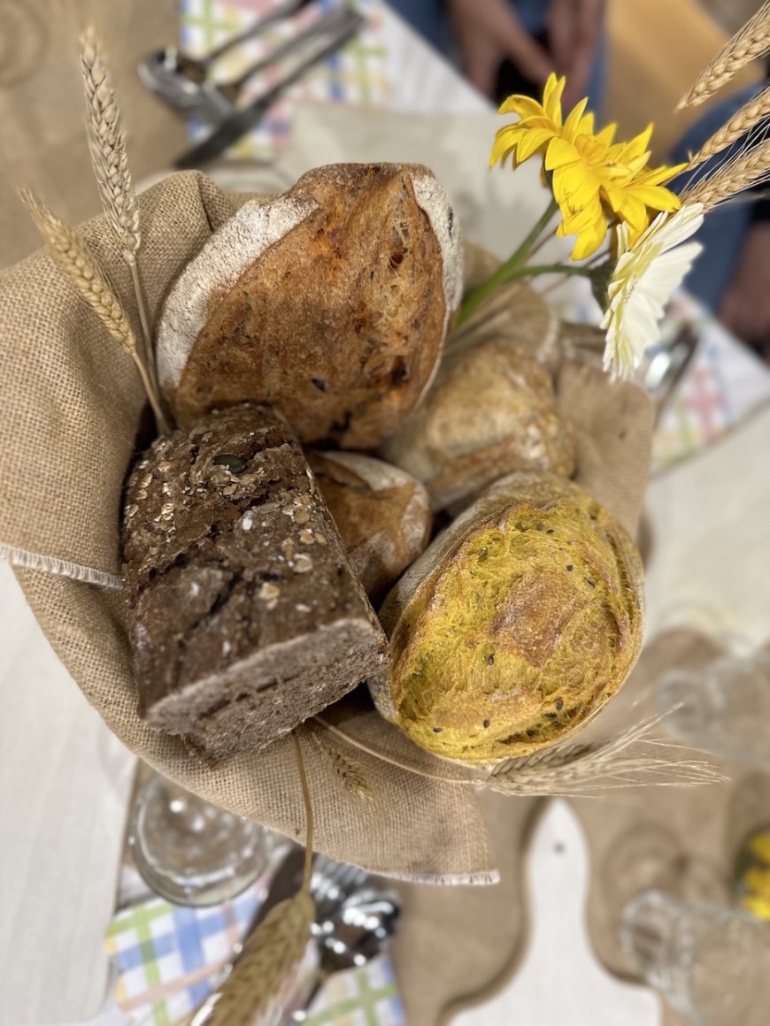 Cesto Bakery, il laboratorio di lieviti, farine e idee