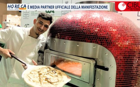 La pizza ''Carciuffulella'' di Enrico Arena conquista il pubblico di Cibus