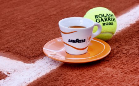 Lavazza torna sui campi del Roland-Garros
