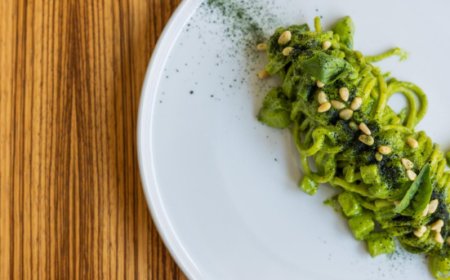 La ricetta dei Tonnarelli Freschi con Pesto di Basilico Genovese di chef Giuseppe Mulargia
