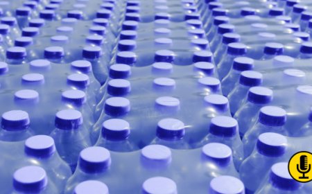 Nuova normativa UE: obbligatori i tappi attaccati alle bottiglie PET