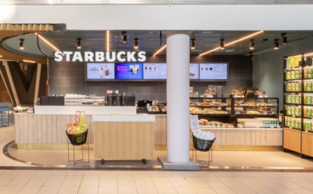 Starbucks® inaugura il suo secondo store a Napoli