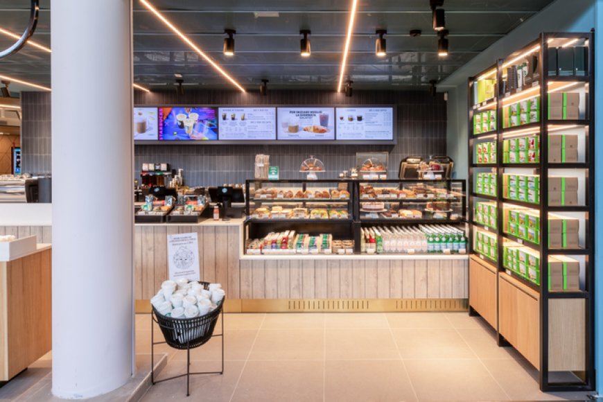 Starbucks® inaugura il suo secondo store a Napoli