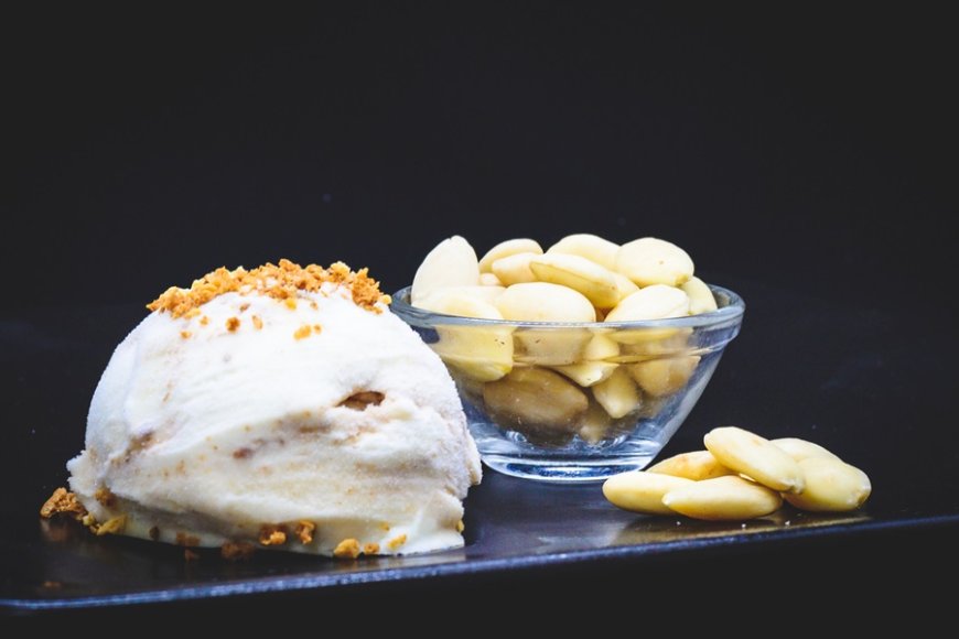 Il Maestro Fabrizio Camplone presenta dodici gusti di gelato dedicati all'Abruzzo