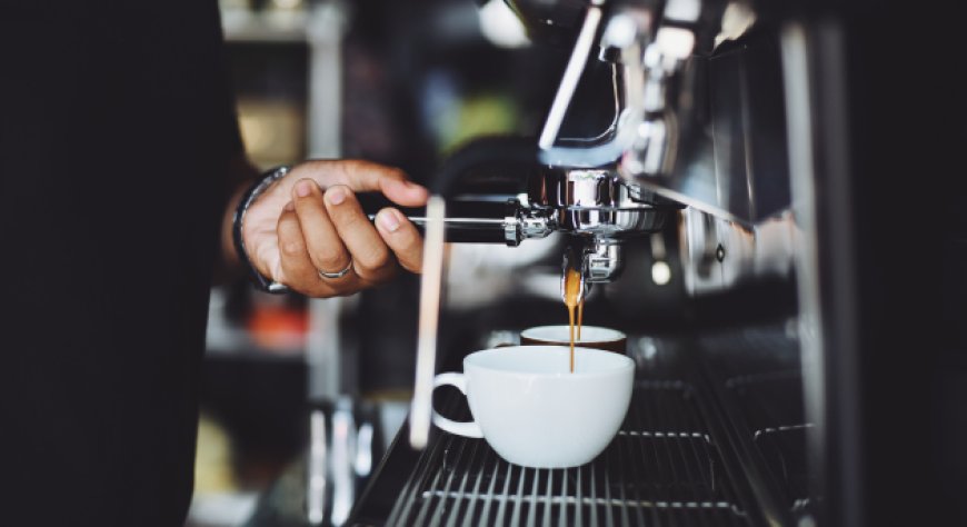 Il dibattito sul caffè: dai rincari della materia prima ai prezzi al bar