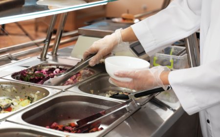 Gara per il servizio mense a Massa: project financing da 27 milioni di euro