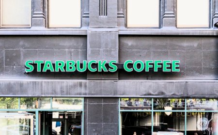 Starbucks annuncia la nomina del nuovo Ceo Brian Niccol, strappato alla catena messicana Chipotle