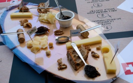 "+ che Svizzeri Tour”: viaggio tra le botteghe gastronomiche italiane per scoprire l’arte casearia svizzera