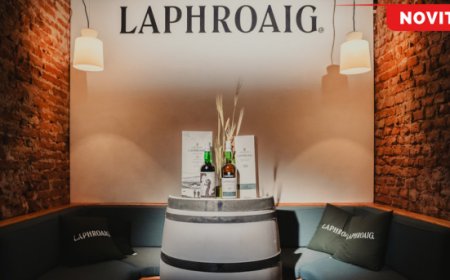 Laphroaig svela l'edizione limitata 33 Strong Characters e il nuovo Laphroaig 30