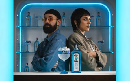 Bombay Sapphire presenta il balloon glass firmato dai Coma_Cose