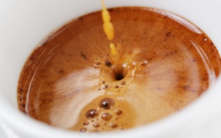 Espresso Day: il 23 novembre si celebra l’icona del caffè italiano
