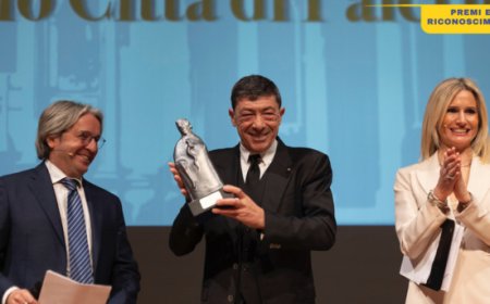 Nicola Fiasconaro riceve il Premio "Genio Città di Palermo"