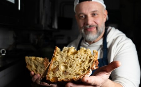 Pasticceria Max si prepara alle festività natalizie