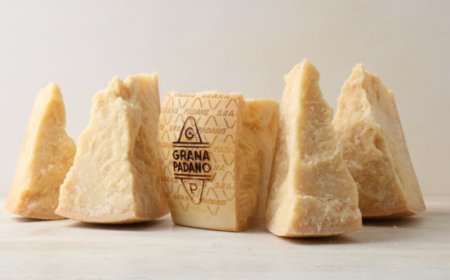 Controlli intensificati sul Grana Padano: sequestrati 2.600 pacchi dono irregolari