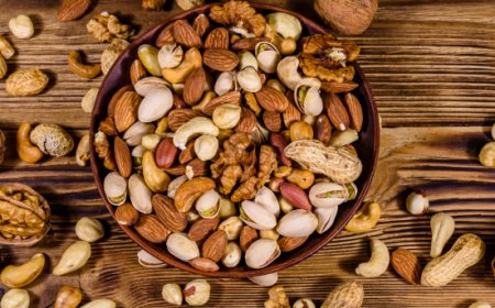 UE: dal 2025 entra in vigore l'obbligo di indicare l’origine della frutta secca in etichetta