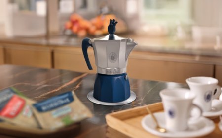 Caffè Borbone presenta la nuova  MokaCiao utilizzabile anche con sistemi a induzione