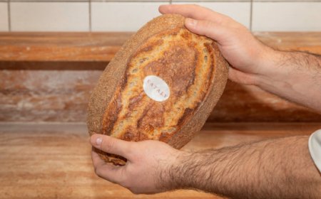 Arriva il Pane Eataly: biodiversità e artigianalità in un impasto unico