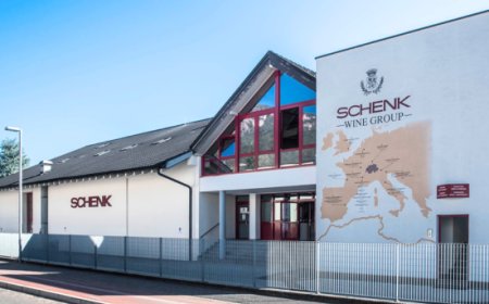 Wine Paris 2025: Schenk Family Italia punta sul nuovo Lunadoro Rosé Bio e sui vini dealcolati