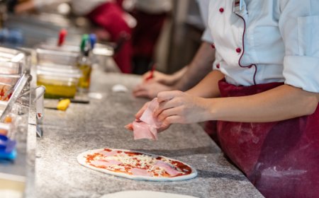 Mancano 260mila lavoratori nel commercio, ristorazione e industria alberghiera