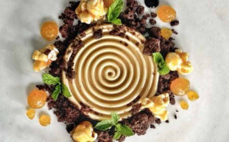 ''Metti una sera a cena...'' alla Pizzeria Rovi:  Vincenzo Damiano ospita Domenico Iavarone e Andrea Marano