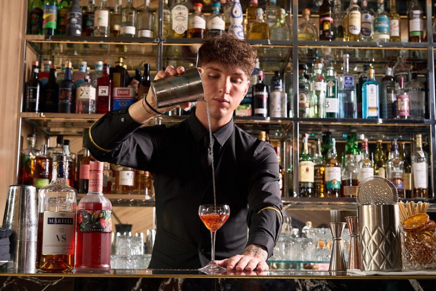 Terrazza Duomo 21: la mixology incontra il lusso con vista sulla Madonnina