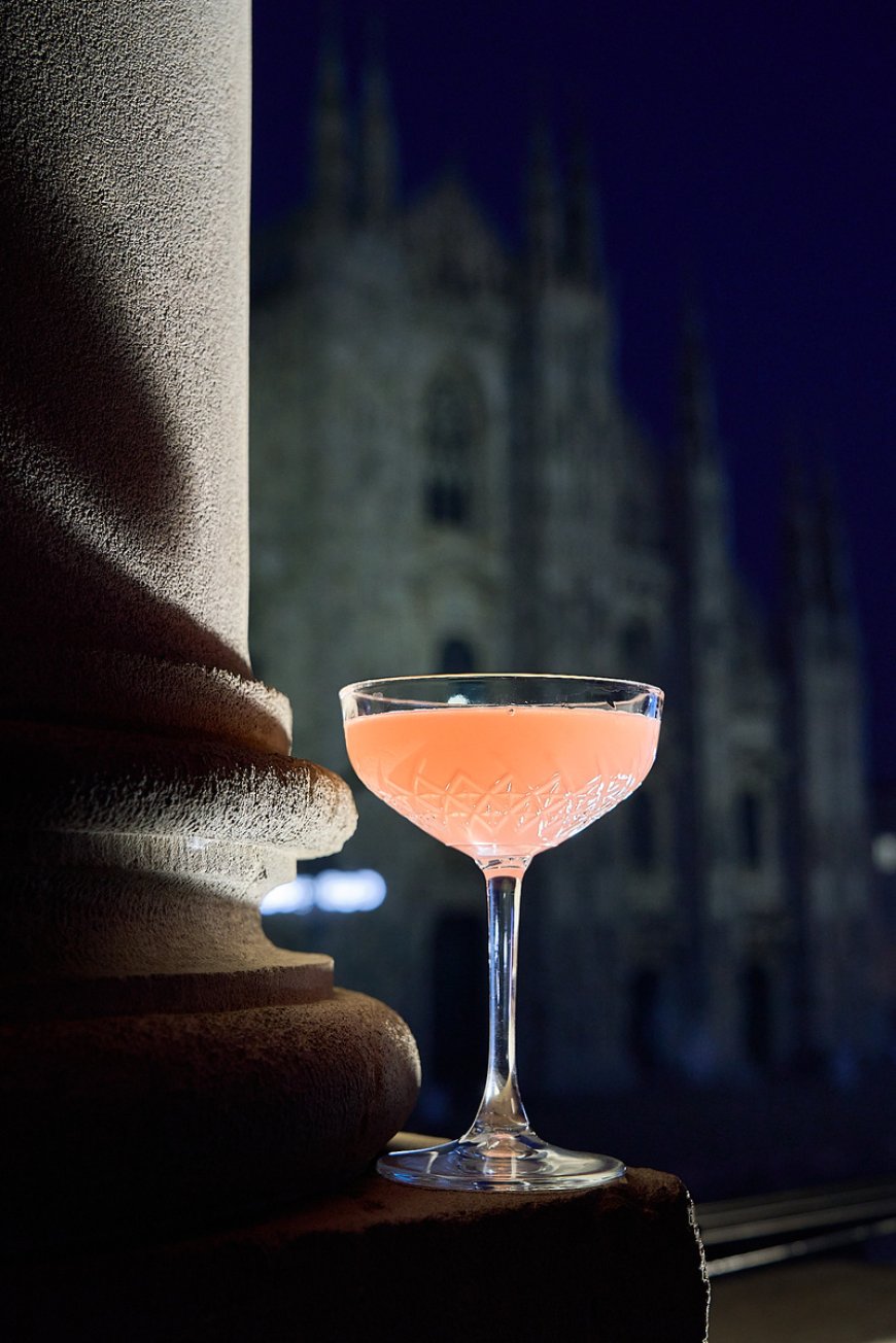 Terrazza Duomo 21: la mixology incontra il lusso con vista sulla Madonnina