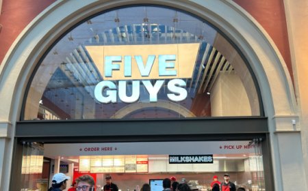 Five Guys sbarca a Torino: inaugurato il primo ristorante alla stazione Porta Nuova​