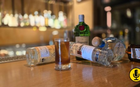 Alla scoperta del Long Island Iced Tea: storia, leggende e ricetta