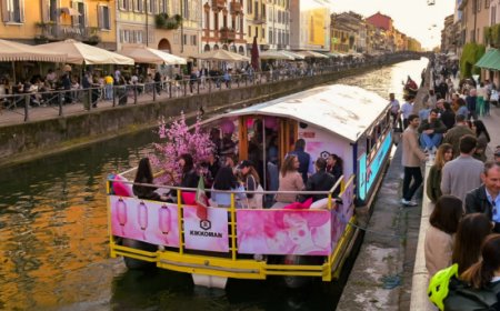 Kikkoman e Al.ta Agency trasformano un battello del Naviglio durante la MDW