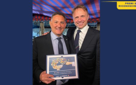 Il maestro Sal De Riso riceve il premio ''Eccellenza della Pasticceria Italiana''