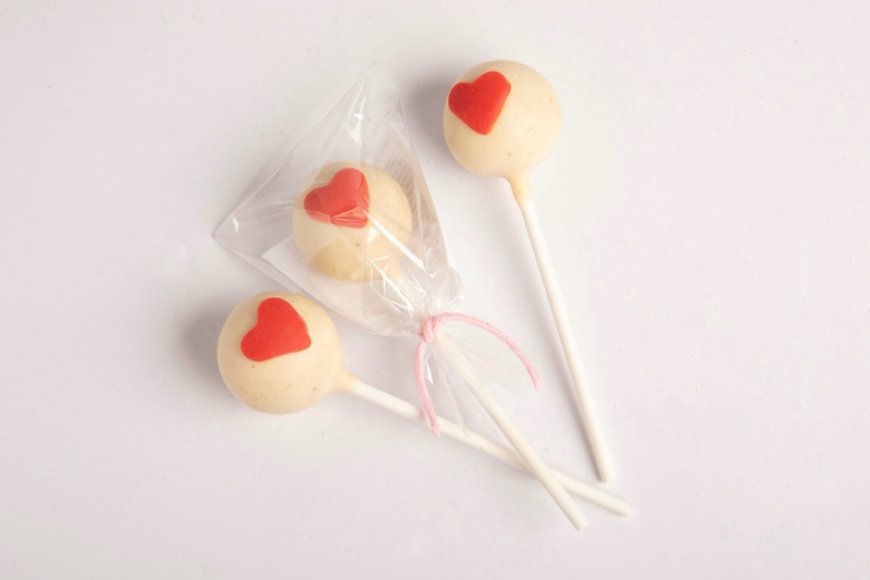 Dolce omaggio alle mamme da Ernst Knam e Frau Knam