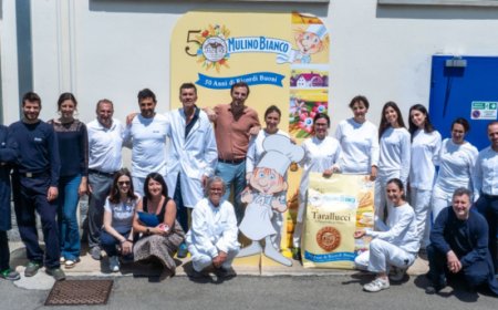 Mulino Bianco festeggia 50 anni con tutte le persone che hanno fatto la storia del marchio