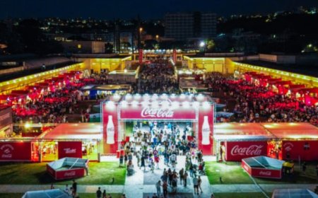 Coca-Cola Pizza Village a Napoli: straordinaria partecipazione di pubblico tra musica e gusto