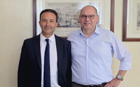 Arneg acquisisce Frigomeccanica: si rafforza la leadership nel settore della refrigerazione commerciale