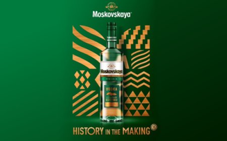 Moskovskaya Vodka celebra 125 anni con un restyling completo dell'etichetta