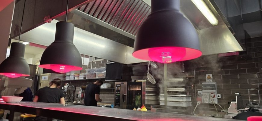 Indaco Riccione: da lavanderia a cocktail restaurant bar d’autore