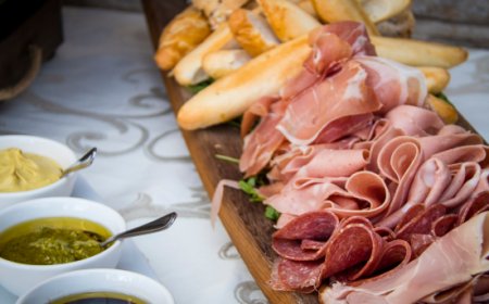 Cambiano le regole europee per nitriti e nitrati dal 9 ottobre 2025