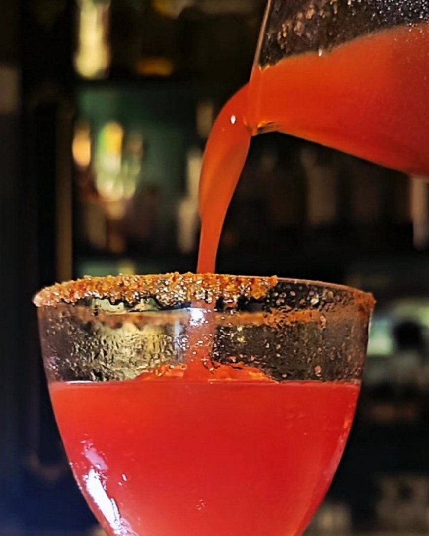 Fresco Cocktail Shop a Como: da 16 anni mixology, qualità e accoglienza in 30 posti