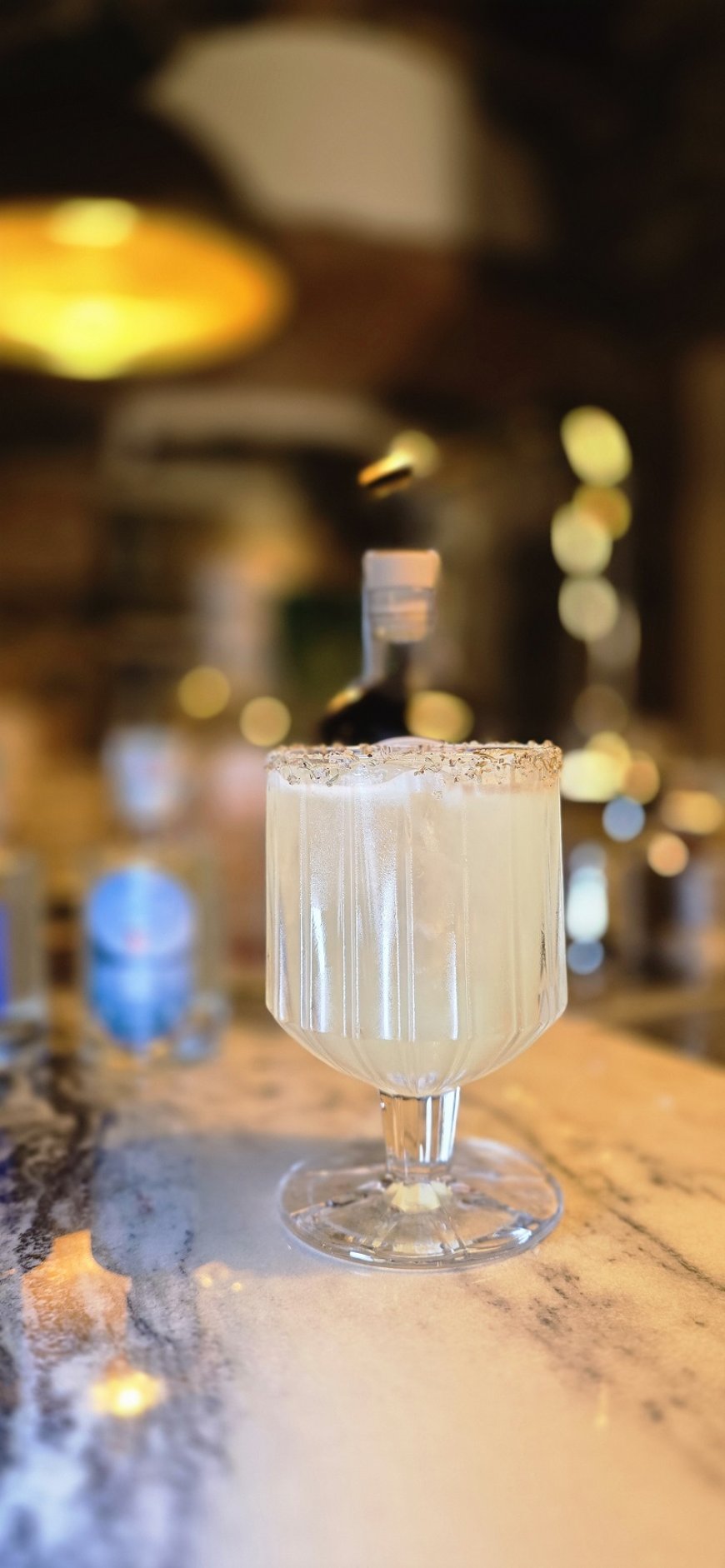 Fresco Cocktail Shop a Como: da 16 anni mixology, qualità e accoglienza in 30 posti