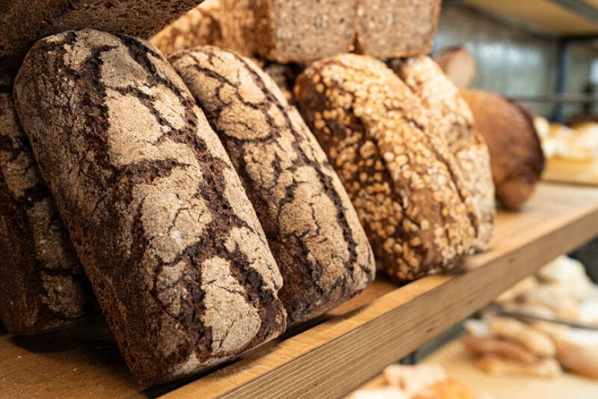 Garage Forno a Roma: il nuovo progetto di Fabrizio Franco tra pane, pizza e vini naturali