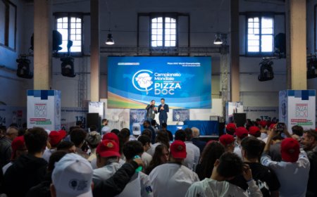Campionato Mondiale Pizza DOC 2025: a Paestum la sfida tra 30 nazioni