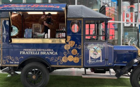 Fratelli Branca Distillerie debutta a Golosaria con un bar su ruote