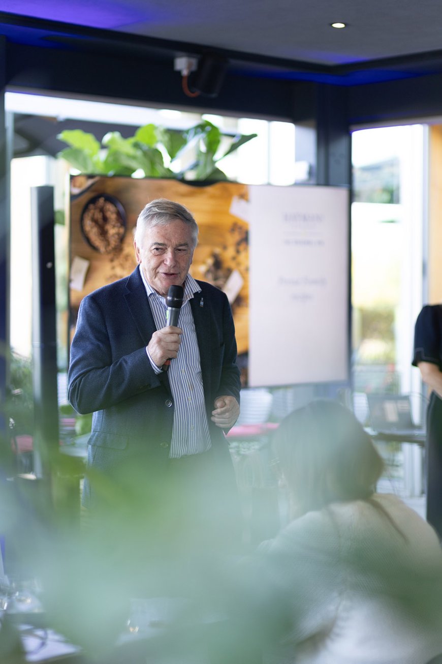 Christopher e Miranda Hayman portano la storia del London Gin nel cuore di Milano