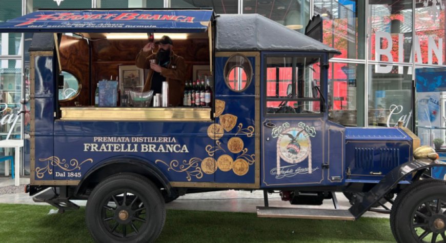 Fratelli Branca Distillerie debutta a Golosaria con un bar su ruote