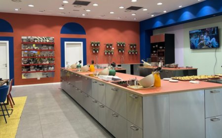 ELNÒS KITCHEN apre a Roncadelle: cucina conviviale con 14 postazioni e calendario eventi