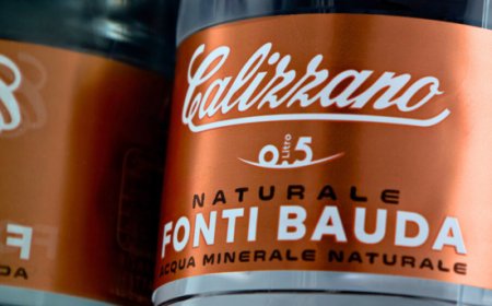 La nuova bottiglia PET di Calizzano tra innovazione e sostenibilità