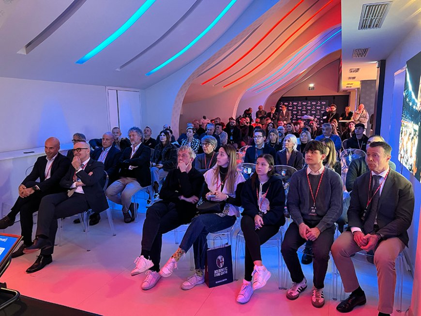 Yoga e la partnership con il Bologna FC 1909: arriva la Limited Edition per i bar