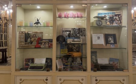 Grand Hotel Parker's celebra la Dolce Vita con una mostra esclusiva nella Sala degli Specchi