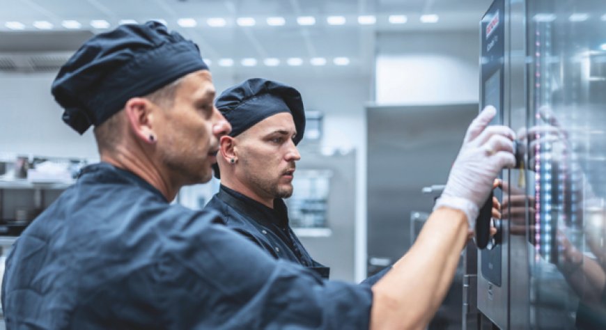 Aggiornamenti offline per i forni professionali: arriva RATIONAL Updater App