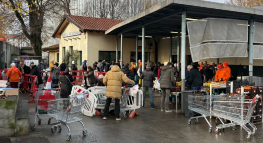 Chef in Camicia: dai contenuti digitali all'impegno sociale con Pane Quotidiano